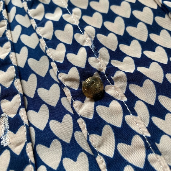 Heart Blouse with chic tie, purchased in Paris - Picture 5 of 5